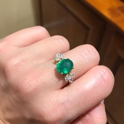 Anillo Green Intenso Oval GOLD